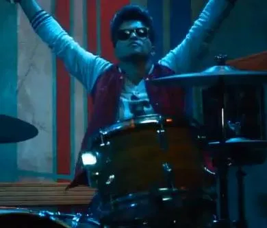 Bruno Mars | Κι άλλος live @MTV Video Music Awards