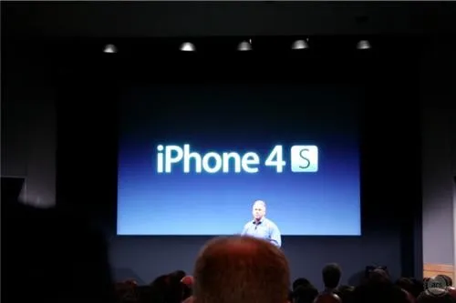 iPhone 4S | Είναι επίσημο! Και τώρα τι;;