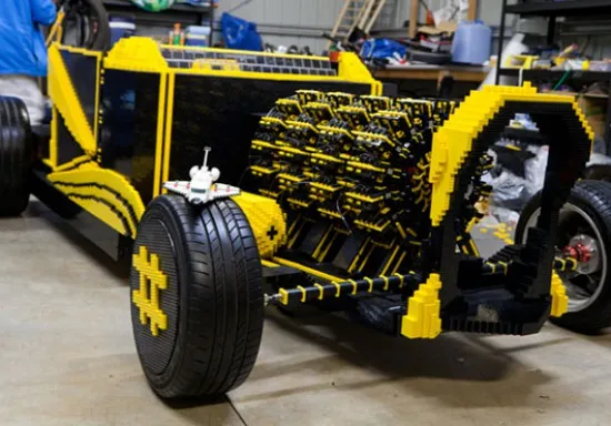 Δεν έχετε αυτοκίνητο; Φτιάξτε ένα από LEGO