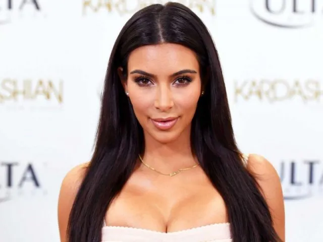 kim-kardashian-has-fixed-that-viral-instagram-post-that-the-fda-demanded-she-take-down