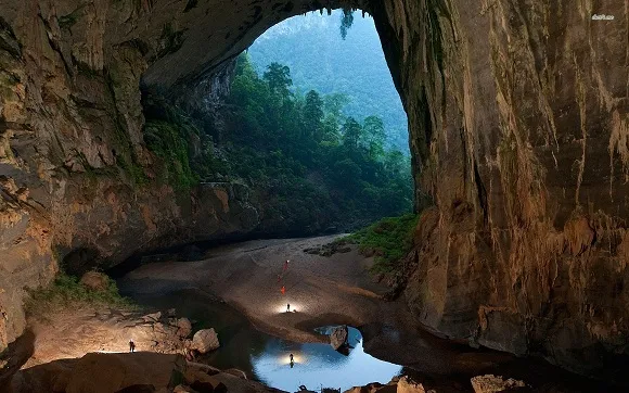 Η μεγαλύτερη σπηλιά στον κόσμο βρίσκεται στο Βιετνάμ και είναι απλά απίστευτη!