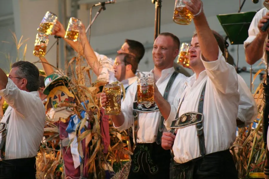 Oktoberfest 2017: Πότε ξεκινάει η μεγαλύτερη γιορτή μπύρας στον κόσμο;