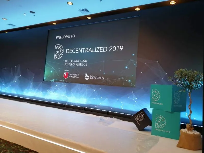 Ξεκίνησε σήμερα το παγκόσμιο συνέδριο Decentralized 2019 στην Αθήνα
