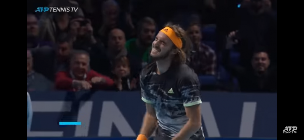 Στέφανος Τσιτσιπάς: Επική νίκη στο ATP Finals του Λονδίνου!